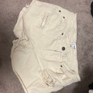 Cream colored amuse society denim shorts